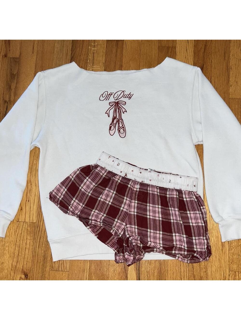 Wild Fable Women's White and Red Pajama